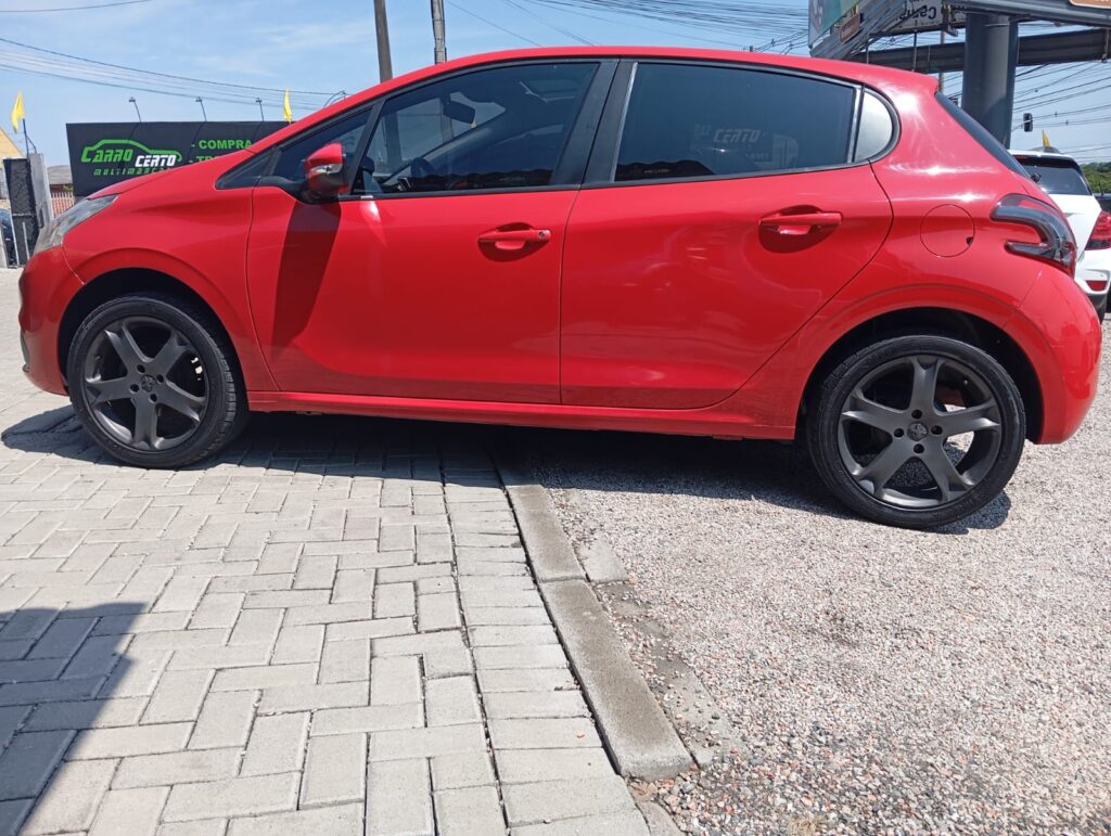 PEUGEOT 208 ALLURE 1.2 MEC.